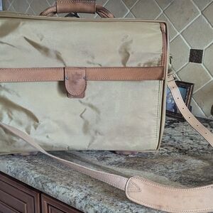 Hartman Elegant Tan Leather trimmed Carry on Overnight  Bag